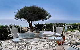 Tereza House